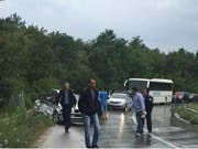   The accident occurred in the south of Kosovo, near the city of Suhareka. In a bend, the car collided with a bus. (Image: Behgjet Pacolli / Facebook) 