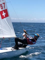 Das Duo Livio Erni (Blaue Sturzkappe)/Florian Geissbühler im Training zur EM in Portugal. Bild: Damir Nakrst (Sesimbra, 4. Juli 2018)