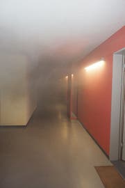 Das Innere des Gebäudes während des Brandes (Bild: Feuerwehr Emmen)