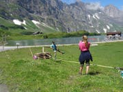 Die Slackline beim Trübsee wurde von den Besuchern rege genutzt. (Bild: PD)