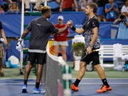 Zum elften Mal im 17. Saisonspiel war es Stan Wawrinka, der am Ende dem Gegner zum Sieg gratulieren muss (Bild: KEYSTONE/AP/CAROLYN KASTER)