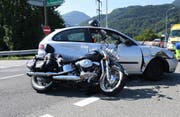 Die Autofahrerin hat das vortrittsberechtigte Motorrad nicht beachtet. (Bild: Kantonspolizei St.Gallen)