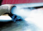 Weil die Emissionen abnehmen, klettern die Ozonwerte nicht mehr so hoch wie noch vor 15 Jahren. (Bild: Michael Probst/AP)