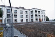 Vor dem «Löwen» wird der Küchengarten wieder angelegt. Ein Demenzgarten kommt neu hinzu. (Bild: Werner Schelbert (Muri, 9. August 2018))