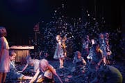 Das Thema «Kindheit» sucht den spielerisch-fantasievollen Umgang mit Musik: Kinder an einer «Young»-Produktion des letztjährigen Lucerne Festivals. (Bild: LF/Manuela Jans)