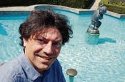Sommerstopp in der Heimat: Dirigent Tobias Engeli im Kreuzlinger Seeburgpark. (Bild: Martin Preisser)