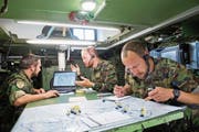 Einblick in ein Krisenszenario im Führungssimulator der Schweizer Armee in Kriens. (Bild: Eveline Beerkircher (4. Juli 2018))