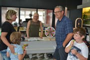 Das Fest in Gams bot viel Unterhaltung für Erwachsene und Kinder. (Bild: Adi Lippuner)