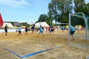 Am Beach Battle messen sich die Teilnehmer in verschiedenen Sportarten auf Sand. (Bild: Christine Gregorin)