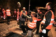 Eine Filmcrew dreht für die SBB im Haltiwaldtunnel der Zentralbahn einen Film. (Archivbild: Nadia Schärli).