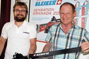 Weltmeisterschaftsteilnehmer Andrea Rossi (links) mit seinem Ausrüster Heinrich Bleiker. (Bild: Urs Huwyler)