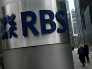 Einigung am Dienstag: Die Royal Bank of Scotland (RBS) muss fast fünf Milliarden Dollar an Strafzahlungen in die USA zahlen. (Bild: KEYSTONE/AP/ALASTAIR GRANT)
