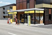 Der Dorfmarkt steht seit fünf Jahren an der Tobler Hauptstrasse. (Bild: Roman Scherrer)