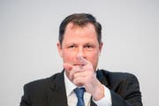 Schindler-CEO Thomas Oetterli an einer Medienkonferenz. (Bild: Ennio Leanza/Keystone, Zürich, 16. Februar 2018)