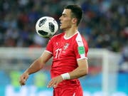 Filip Kostic bei der Ballannahme (Bild: KEYSTONE/EPA/ARMANDO BABANI)