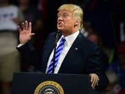 Herber Schlag für Donald Trump: Mit seinem früheren Wahlkampfmanager Paul Manafort und seinem Anwalt Michael Cohen sind gleich zwei einstige enge Mitstreiter des Präsidenten schwerer Straftaten schuldig. (Bild: KEYSTONE/FR170609 AP/TYLER EVERT)