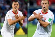 Granit Xhaka (links) und Xherdan Shaqiri nach ihren Toren gegen Serbien.