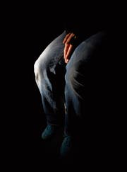 Depression und Hoffnungslosigkeit: Forscher untersuchen, ob bestimmte Tage das Suizidrisiko zusätzlich erhöhen. (Bild: Michael Buholzer)