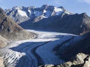 Eine neue Bürgerbewegung will mit einer Initiative die Gletscher in der Schweiz retten. Konkret verlangt sie, die Klimaziele von Paris in der Bundesverfassung zu verankern. (Bild: Keystone/DOMINIC STEINMANN)