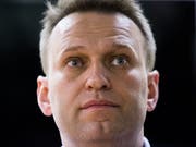 Dass er russischen Politikern auf höchster Ebene immer wieder Korruption nachweisen konnte, hat ihn in den Augen des Kremls zum Staatsfeind gemacht: Rechtsanwalt und Oppositionspolitiker Alexej Nawalny (in einer Aufnahme vom Juli 2017). (Bild: KEYSTONE/AP/ALEXANDER ZEMLIANICHENKO)