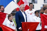 OK-Präsident Heinz Tännler (Mitte). (Bild: Werner Schelbert (Zug, 25. August 2018Werner Schelbert))