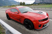 Der Chevrolet-Fahrer hatte Glück im Unglück: Er blieb unverletzt. (Bild: Kapo SG)