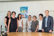 Barbara Bär, Regierungsrätin (zweite von links) und das OK Sozialkonferenz 2018 (von links nach rechts): Daniela Zgraggen, Fachstelle Familienfragen Stiftung Papilio; Claudia Fedier, Spielgruppenleiterin Spielgruppe Altdorf; Verena Tresch, Gemeinderätin Gurtnellen; Annemarie Biasini, Treffpunkt26; Silva Ziegler, treffpunkt26; Samuel Bissig, Vorsteher Amt für Soziales (Bild: PD)