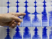 Das Beben im Westen des Irans erreichte laut Angaben der US-Erdbebenwarte eine Stärke von 6,0 auf der Richterskala. (Bild: KEYSTONE/AP/STR)