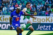 Obwohl St.Gallen gegen Luzern die angriffsfreudigere Mannschaft war, blieb das Team um Trainer Peter Zeidler zum zweiten Mal in Folge ohne Torerfolg. (Bild: Freshfocus)