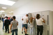 Sportschüler im Stadiongebäude Kleinfeld in Kriens. Seit diesem Sommer werden sie dort unterrichtet. (Bild: Roger Grütter (27. August 2018)