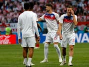 Jamie Vardy (rechts) und Gary Cahill (links) treten für die Three Lions künftig nicht mehr in Action (Bild: KEYSTONE/EPA/YURI KOCHETKOV)