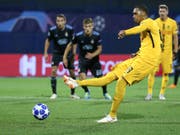 Guillaume Hoarau trifft mit diesem Penalty zum 1:1-Ausgleich in Zagreb (Bild: KEYSTONE/THOMAS HODEL)