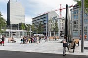 Der Kornhausplatz mit dem Lämmlerburnnen. (Bild: Hanspeter Schiess - 29. August 2018)