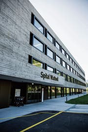 In wenigen Tagen startet am Spital Wattwil die zweite Bauetappe. (Bild: Mareycke Frehner, Wattwil, 26.7.2018)