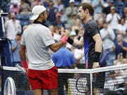 Andy Murray (rechts) bestritt am US Open in New York sein erstes Grand-Slam-Turnier seit mehr als einem Jahr (Bild: KEYSTONE/EPA/JOHN G. MABANGLO)