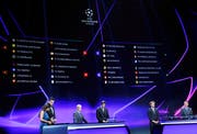 Die Auslosung in Monaco. (Bild: Keystone/EPA/GUILLAUME HORCAJUELO, 30. August 2018)