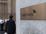 Eingang zum Credit-Suisse-Gebäude in New York. (Bild: KEYSTONE/MARTIN RUETSCHI)