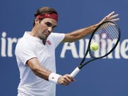 Roger Federer brach den Widerstand des Franzosen Benoit Paire (Bild: KEYSTONE/EPA/COREY SIPKIN)