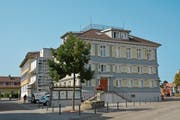 Im Kirchberger Gemeindehaus beginnt ab dem 1. Dezember eine neue Zeitrechnung, wenn der langjährige Ratsschreiber Magnus Brändle sein Amt an Peter Minikus übergibt. (Bilder: Beat Lanzendorfer)