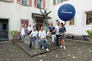 Das neunköpfige OK der Zuger Chornacht (Bild: PD)