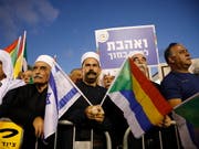 Drusischer Protest in Tel Aviv. (Bild: KEYSTONE/EPA/ABIR SULTAN)