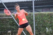 Kristina Milenkovic gewinnt ihr erstes Einzel im Interclub vor heimischem Publikum. Bild: Manuela Jans-Koch (Sursee, 4. August 2018)