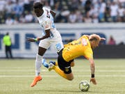   Do the FCZ represent the champion Van Bern (in the picture Sangone Sarr in the duel with Miralem Sulejmani) after the cup finals in the league? (Photo: KEYSTONE / ANTHONY ANEX) 