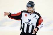 Tobias Wehrli erlebte als Amateur-Schiedsrichter viel Positives. Besonders in Erinnerung bleibt ihm seine erste Spengler-Cup-Teilnahme. (Bild: Salvatore Di Nolfi/Keystone)