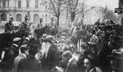 Auf dem Zürcher Paradeplatz wurde auch das Militär gegen die Streikenden eingesetzt. (Bild: KEYSTONE/PHOTOPRESS-ARCHIV/STR)