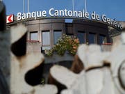 Alle Geschäftsbereiche trugen zu den Verbesserungen im ersten Halbjahr bei. (Bild: KEYSTONE/LAURENT GILLIERON)