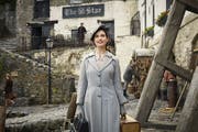 Lily James begeistert als die Jungautorin Juliet.