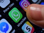 Sicherheitsexperten haben Sicherheitslücken im Messengerdienst WhatsApp gefunden. Diese könnten in Wahlkämpfen missbraucht werden. (Bild: KEYSTONE/EPA/SASCHA STEINBACH)