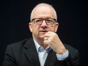 Vifor-Verwaltungspräsident Etienne Jornod kann sich über mehr Umsatz und Gewinn im ersten Halbjahr freuen. (Bild: KEYSTONE/ENNIO LEANZA)