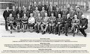 Das Lehrerkollegium des Untergymnasiums der Kantonsschule Alpenquai Luzern vom Schuljahr 1967/68. Hier die aktualisierte Version mit den Namen der Professorinnen und Professoren, so weit bekannt. Bild Archiv